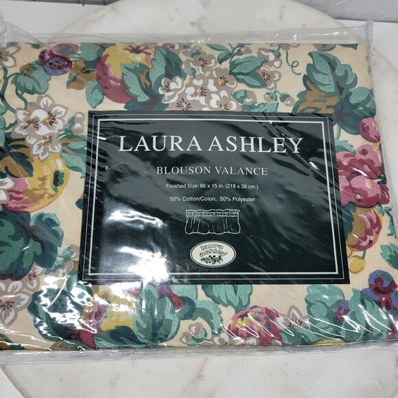 Vintage Laura Ashley Rubens Floral Blouson Valance 86x15 New in Package - Picture 13 of 13